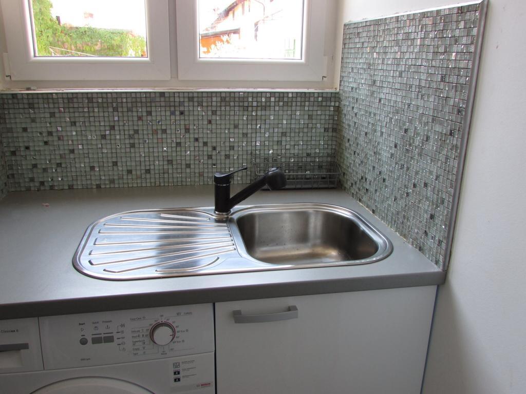 Hostel Ljiljana Pula Exteriör bild