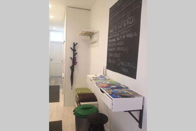 Hostel Ljiljana Pula Exteriör bild
