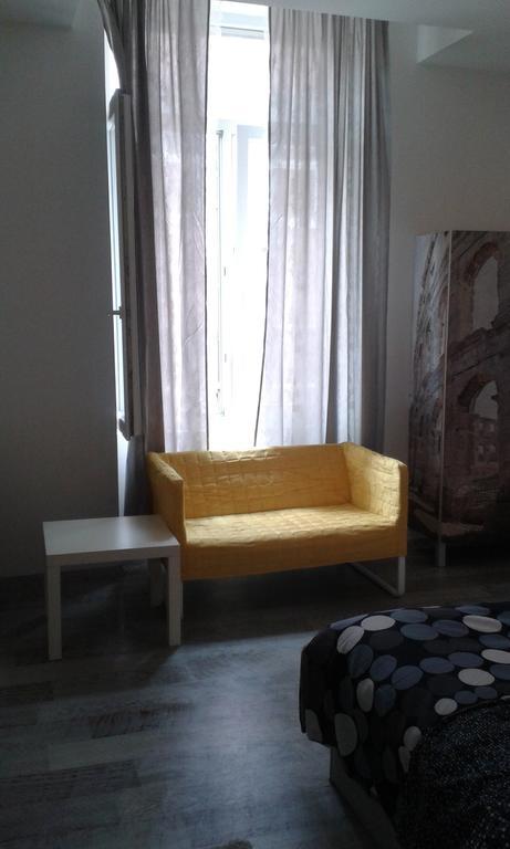 Hostel Ljiljana Pula Exteriör bild