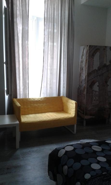 Hostel Ljiljana Pula Exteriör bild