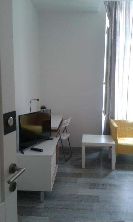 Hostel Ljiljana Pula Exteriör bild