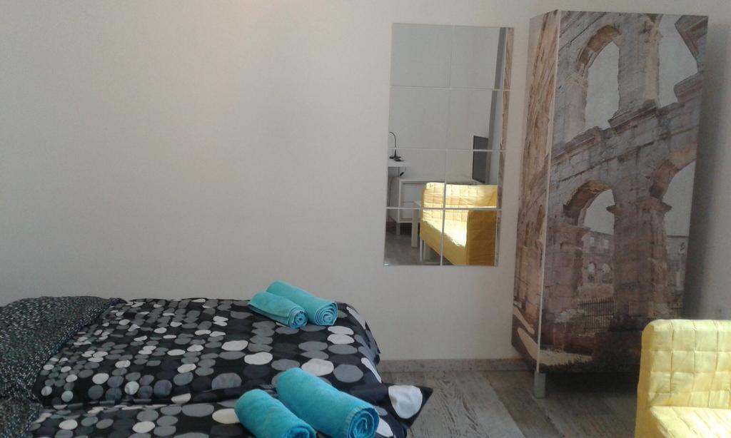 Hostel Ljiljana Pula Exteriör bild